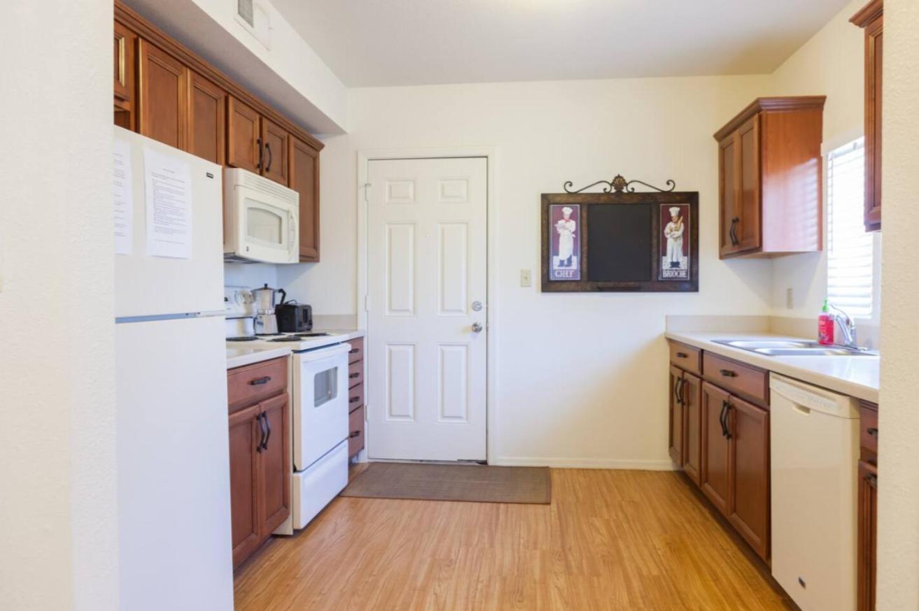 U5 - Welcoming 2-story 2 Bedroom & 2 Ba In Dt Phx With Pkg Apartment Phoenix